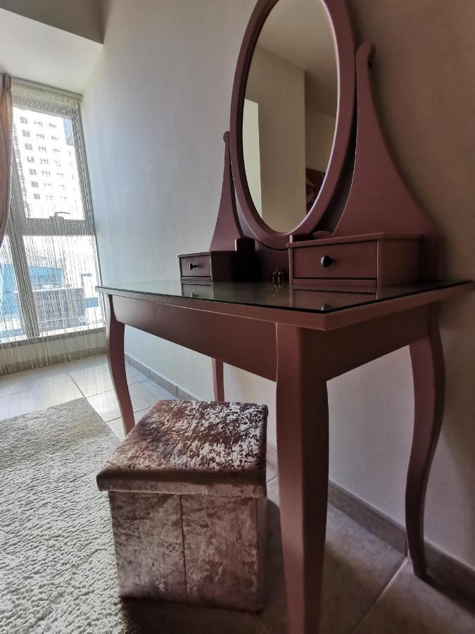 Apartamento Serenity 3Br Palm View In Marina Dubái Exterior foto